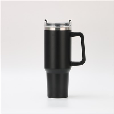 Personalización del mismo estilo con la taza de café Stanly Straw Cup Classic 20oz 30oz Iceflow Flip